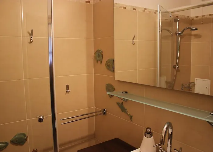 شقة K+m+b Am Ossiacher - Jerry *